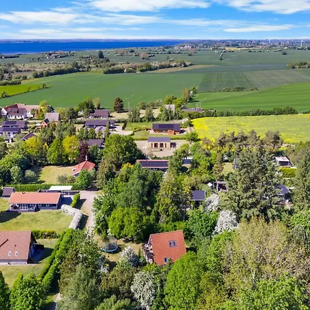 Sunna - 1km From The Sea By Interhome