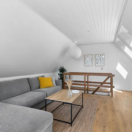 Sunna - 1km From The Sea By Interhome