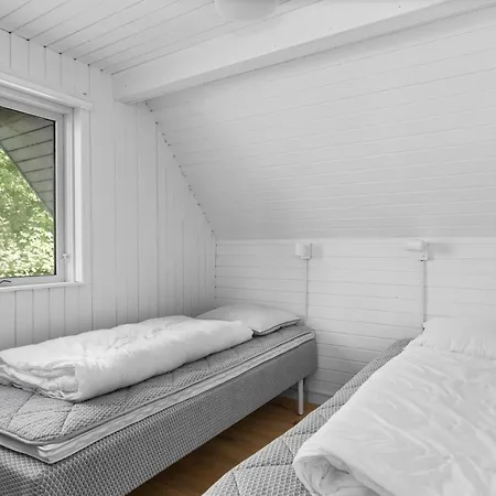 Sunna - 1km From The Sea By Interhome 펜션